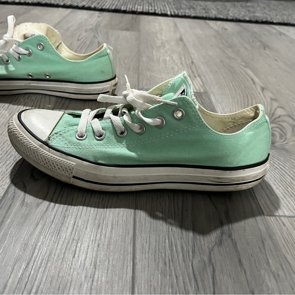 Converse - Picture 5 of 7